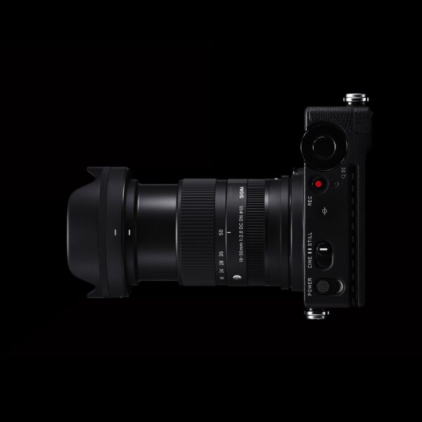 Contemporary<br class="hb"> SIGMA 18-50mm f/2.8 DC DN — изображение 5