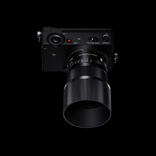 Contemporary<br class="hb"> SIGMA 90mm f/2.8 DG DN — изображение 4